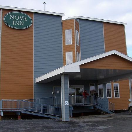 Inuvik 伊努维克新星旅馆酒店 外观 照片