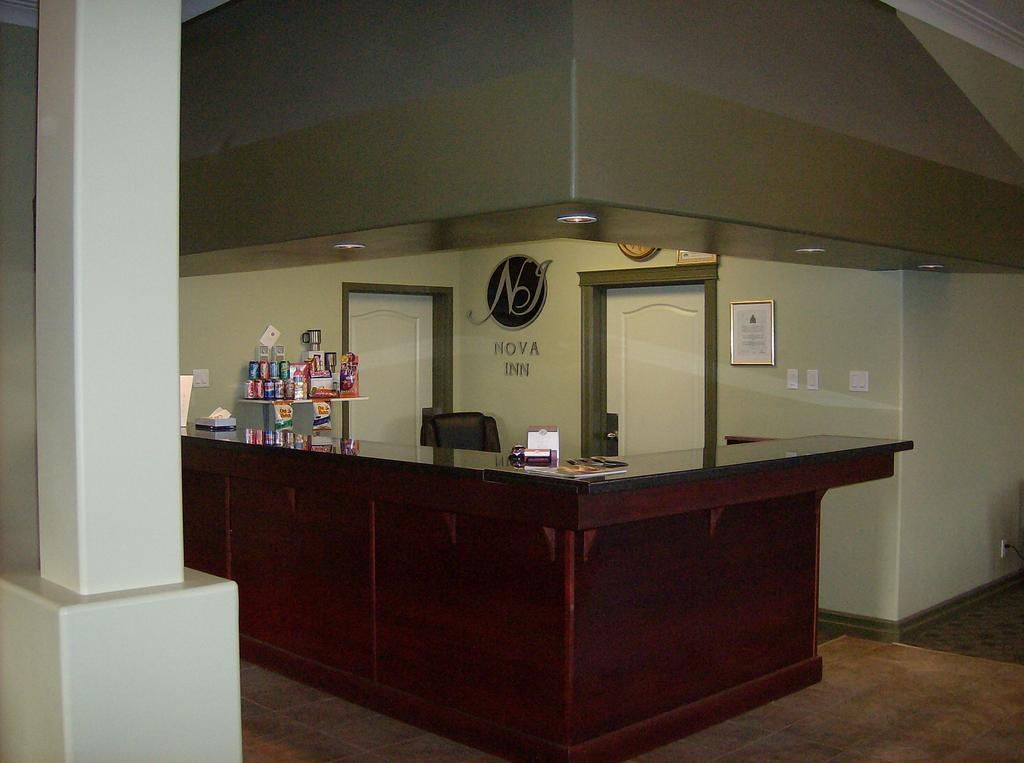 Inuvik 伊努维克新星旅馆酒店 外观 照片